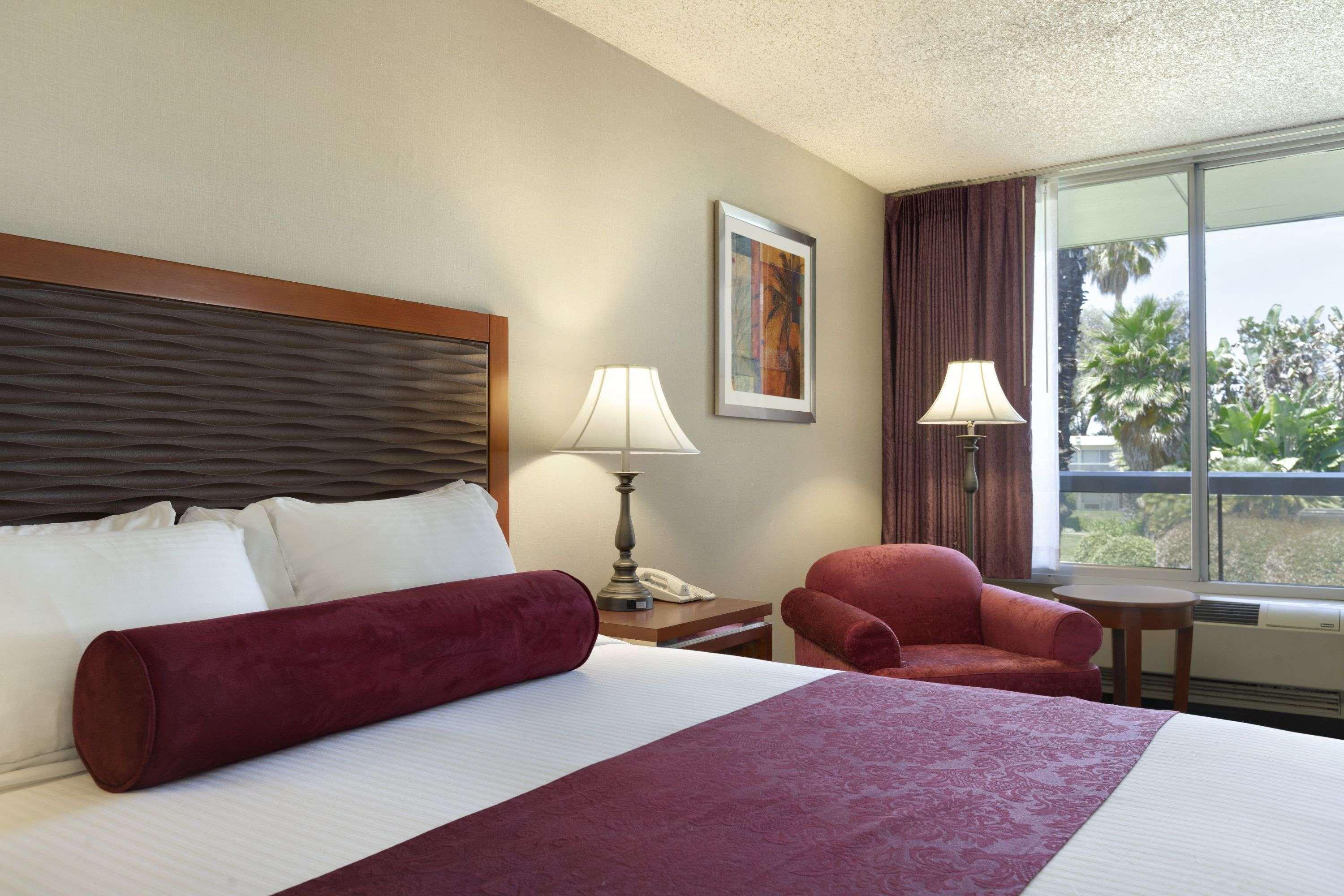 Ramada By Wyndham Sunnyvale/Silicon Valley Zewnętrze zdjęcie